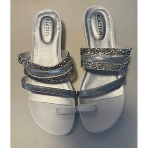 Reaction Kenneth Cole Women Silver‎ Rhinestone Flat Platform Sandals Size 8.5